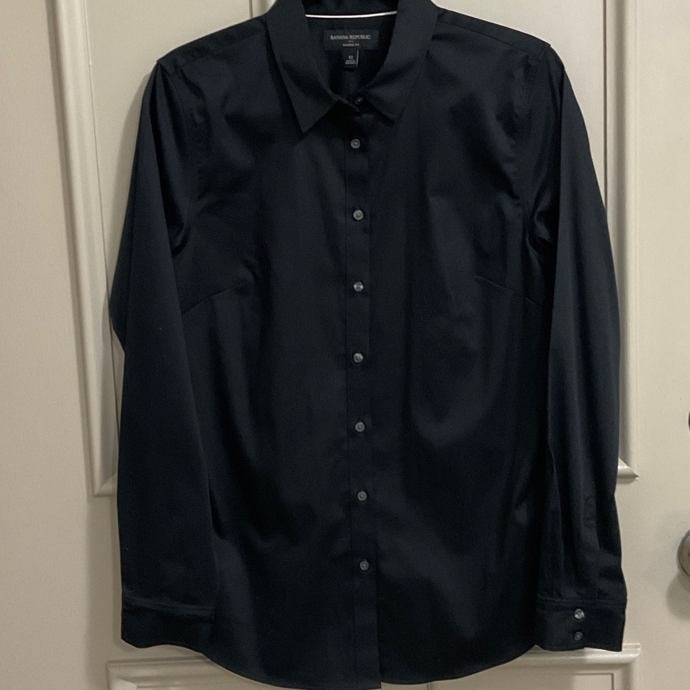 Banana Republic women black tailored fit Dress Shirt, 12